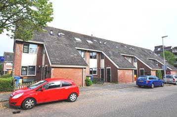 Te huur: Huis Batenstein in Alphen aan den Rijn, Huizen en Kamers, Huizen te huur, Alphen aan den Rijn, Zuid-Holland