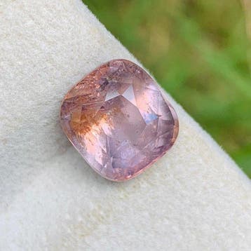 Zonder minimumprijs - 1 pcs Oranje, Roze Saffier - 4.16 ct -, Nieuw