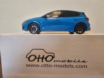 Otto Mobile 1:18 - Modelauto - Ford Focus ST - 349 van 999 -, Nieuw