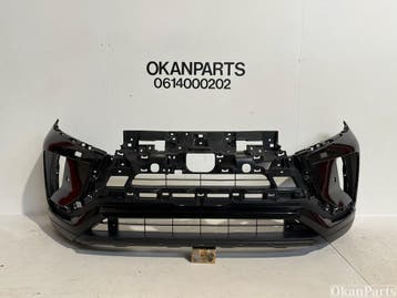 Mitshubishi Eclips Cross Voorbumper 6400H717ZZ, Ophalen, Gebruikt, Voor, Bumper