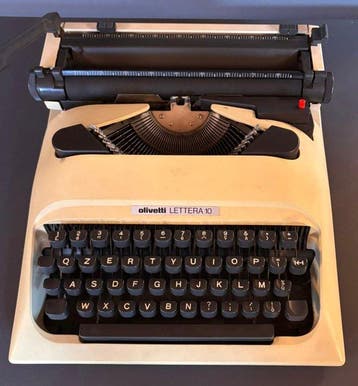 Mario Bellini - Olivetti, Lettera 10 - Typemachine -