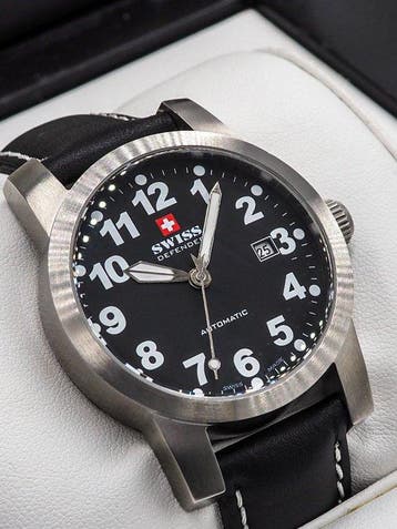 Swiss Defender - Zonder minimumprijs - NEW * Automatic * -, Nieuw