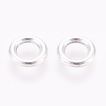 25 x DQ metalen gesloten ringen zilverkleur 8 x 1,5mm gat..., Ophalen of Verzenden, Nieuw, Overige typen