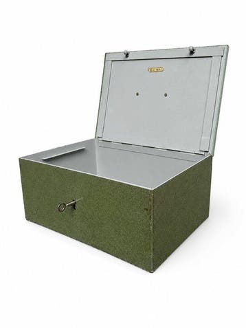 Beaumont Olive Green - Brandkast - Metaal - Vintage Cash Box