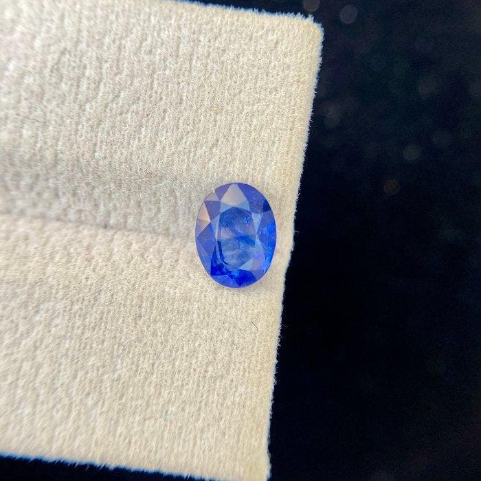 Zonder minimumprijs - 1 pcs Blauw Saffier - 1.39 ct -, Sieraden, Tassen en Uiterlijk, Edelstenen