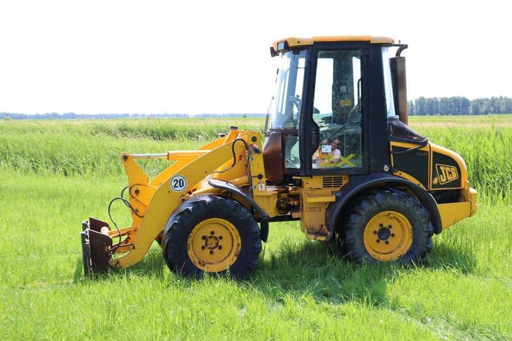 Veiling: Wiellader JCB SLP407 Diesel 57.5kW 2004, Zakelijke goederen, Machines en Bouw | Kranen en Graafmachines, Wiellader of Shovel