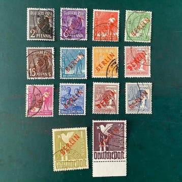 Berlijn 1949 - Roodopdruk (U) - Michel 21/34, Gestempeld