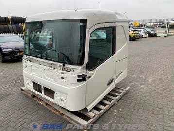 Volvo FH4B Sleeper Cab L2H1 84590867, Ophalen, Gebruikt, Volvo, Overige Auto-onderdelen