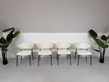 4-delige set Minotti Mills Stoel Stof Wit Italiaanse Designs, Ophalen of Verzenden, Zo goed als nieuw, Stof