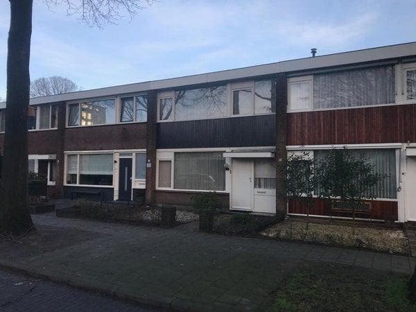 Woning te huur in Tilburg - 110 m² - 4 kamer(s) - 4 kamers, Huizen en Kamers, Huizen te huur, Noord-Brabant, Overige soorten