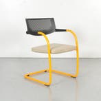 Vitra Visavis vergaderstoel, lichtbruin, sledeframe, Huis en Inrichting, Ophalen of Verzenden, Nieuw