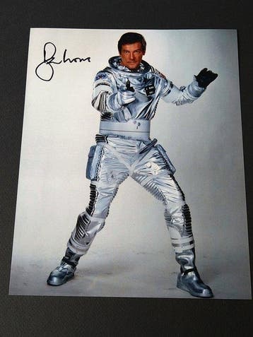 James Bond 007: Moonraker - Sir Roger Moore (+) as 007 -, Nieuw