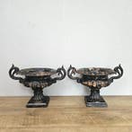 Vaas (2) - Klassieke tuinvazen - Gietijzer - Oorvazen, Antiek en Kunst, Curiosa en Brocante
