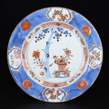 Bord - Assiette aux émaux de la Famille Verte à décor