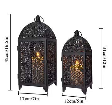 Set van 2 Vintage Metalen Kaarslantaarns Zwarte Hanglantaarn, Huis en Inrichting, Woonaccessoires | Kandelaars en Kaarsen, Verzenden