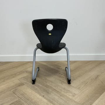Pantoswing leerlingstoel zithoogte 35 cm, zwart -grijs, Huis en Inrichting, Stoelen, Gebruikt, Zwart, Ophalen of Verzenden, Eén