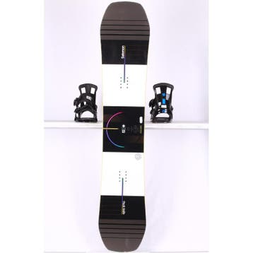 158 snowboard SALOMON HUCK KNIFE WIDE 2024, Black/yellow, CA, Verzenden, Gebruikt