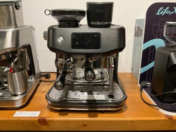 Online veiling: Sage, espressomachine met bonenmaler, Nieuw