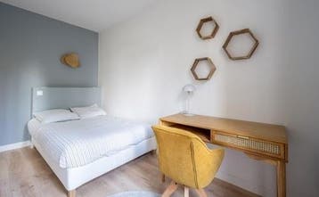 Te Huur Studio Gedempte Burgwal In Den Haag, 20 tot 35 m², Den Haag
