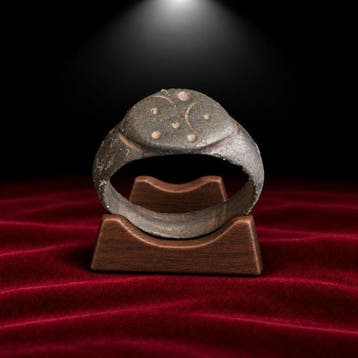 Byzantijns Brons Byzantijnse bronzen ring met geponst