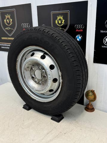 1 stuk 195/70R15C inch Fiat Ducato bj.2003 stalen velg 5x118, Gebruikt, 15 inch, Banden en Velgen, Personenwagen