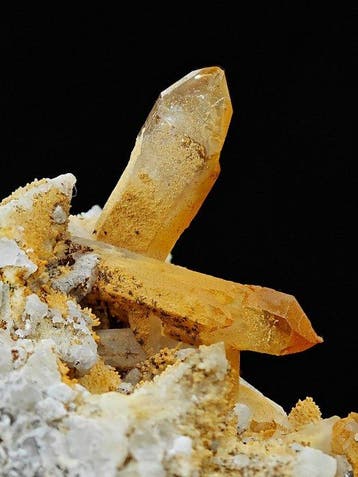 Zeldzame herkomst, kwarts met limoniet en calciet, Sardinië