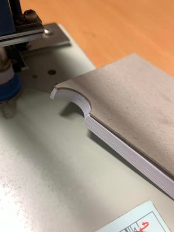 Warrior 21144 duimgreep pons / kalenderpons – scherp mes, Ophalen, Zo goed als nieuw