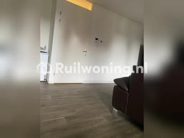 Gezellige flat in Ermelo zoekt plek in Amsterdam, Huizen en Kamers, Woningruil, Amsterdam