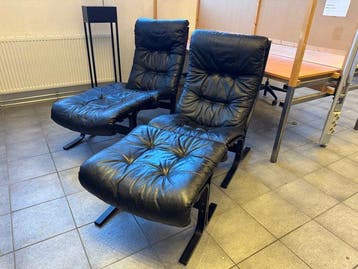 Westnofa - Ingmar Relling - Loungestoel met voetenbank (2) -