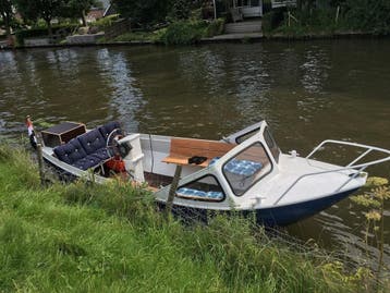 Stalen sloep met Honda 2-cilinder 4-takt | 1-9 personen, Gebruikt, Staal, Grachtenboot, Ophalen