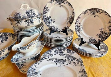 SAINT AMAND et HAMMAGE - Eetservies (38) - Exclusive -Modelè