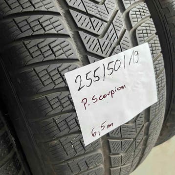 2 x Pirelli Scorpion 255-50-19 Winterbanden 6,5mm, 19 inch, Gebruikt, 255 mm, Band(en)
