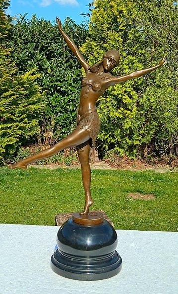 naar chiparus - sculptuur, the dancer of palmyra - 47 cm -