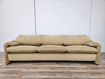 Cassina - Vico Magistretti - Sofa - Driezitsbank Maralunga