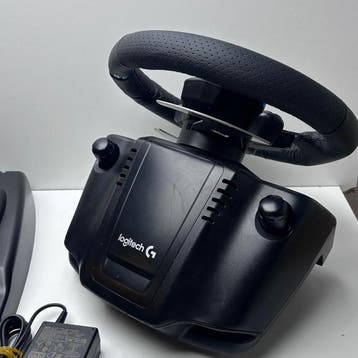 Logitech G G29 Driving Force-racestuur en -vloerpedalen, Verzenden, Gebruikt