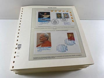 Wereld 1979/1985 - Collectie Paus Religie Vaticaanstad, Gestempeld