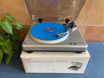 Ion - ITTUSB10 / Belt-drive USB Platenspeler, Nieuw