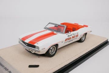 Stamp 1:43 - Modelauto - Chevrolet Camaro Indy Pace Car, Nieuw