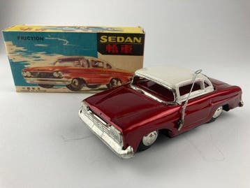 China Toys 60s - Blikken speelgoedauto - Sedan Friction MF