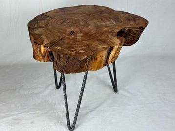 Bijzettafel - Olive - Tafeltje van eeuwenoud olijfhout van