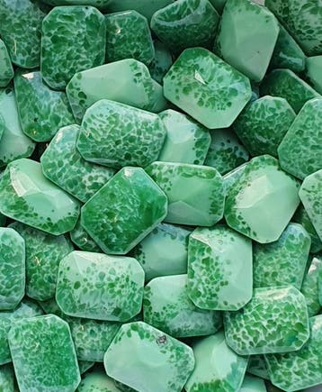 2 x DQ Octagon glas cabochon 16 x 13 mm – Chinese Jade ge., Ophalen of Verzenden, Nieuw, Overige typen
