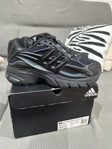 Adidas - Jellyfish - Sneakers - Maat: EU 40.5 - Nieuw met, Nieuw