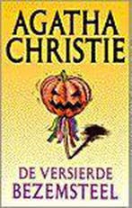 De versierde bezemsteel / Agatha Christie / 15 9789024517879, Verzenden, Gelezen, Agatha Christie
