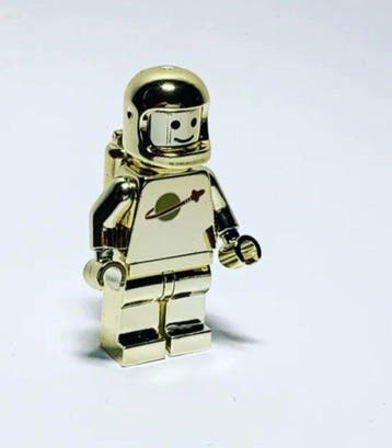 Lego Minifiguur - Classic Space - Chrome Gold Astronaut, Kinderen en Baby's, Speelgoed | Duplo en Lego, Nieuw