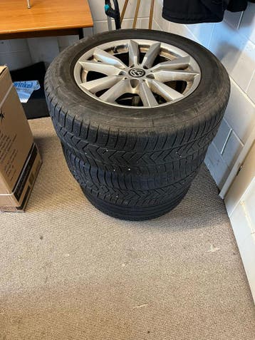 4 autobanden te koop Pirelli &amp; Vredestein 18 inch, Auto-onderdelen, Banden en Velgen, 18 inch, Gebruikt, 255 mm, Banden en Velgen
