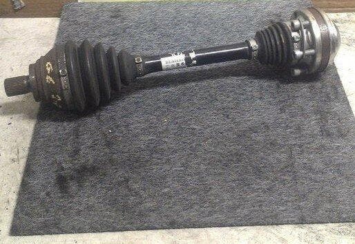 Golf 5 6 Jetta Aandrijfas Links vag 1K0407271ME, Auto-onderdelen, Remmen en Aandrijving