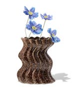 HEMA Vaas 23cm keramiek ribbel swirl bruin, Huis en Inrichting, Woonaccessoires | Vazen, Verzenden, Nieuw