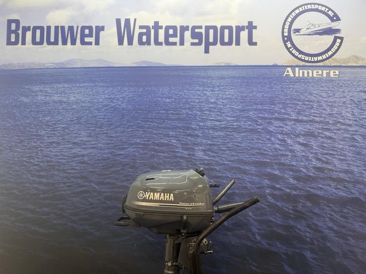 “ Yamaha 5 pk buitenboordmotor | Nieuwstaat “, Watersport en Boten, Buiten- en Binnenboordmotoren, Buitenboordmotor, Minder dan 5 pk