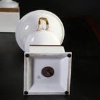 Stel van 2 grote deksel coupes wit porselein met goud Rosen, Ophalen of Verzenden