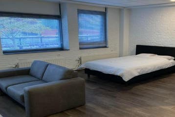 Studio Wierdensestraat in Almelo, 20 tot 35 m², Overige regio's